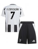 Juventus Francisco Conceicao #7 Kotipaita Lasten 2024-25 Lyhythihainen (+ shortsit)